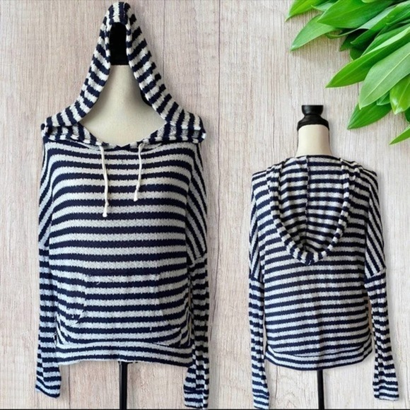 𝅺ABERCROMBIE & Fitch Stripe Hooded Pullover Size XS - Picture 1 of 8